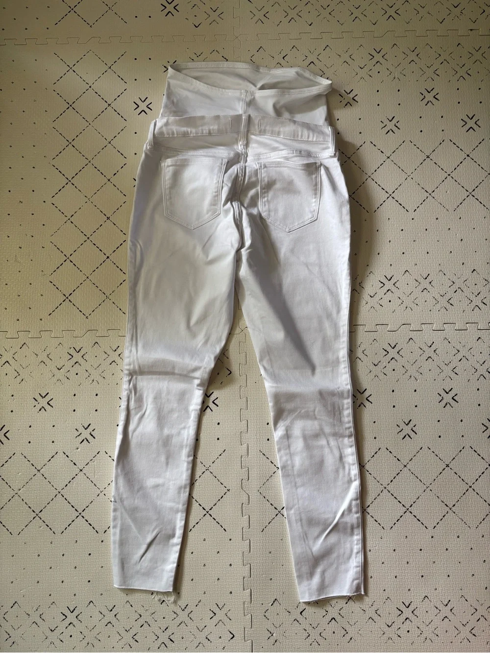 Abercrombie & Fitch Maternity The Jean Legging - Picture 5 of 5